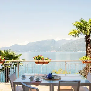 Charming Moment Di Porta - Residenza Leonardo Apartment Luino